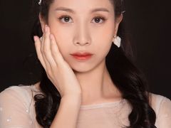 -金夫人化妆摄影职业培训学校