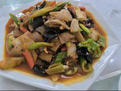 -苏莱特色牛骨滩羊手抓馆(长城东街总店)