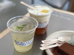 -HUGS coffee(东区店)