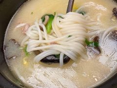 云南过桥米线-云海肴云南菜(曲江大悦城店)