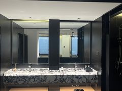 -Yolo私汤温泉设计师酒店(重庆南滨路店)