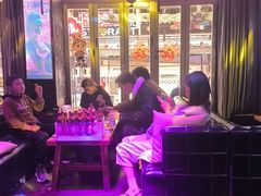 -喜鹊音乐酒馆(西街店)