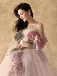 -第一夫人婚纱摄影(南京店)