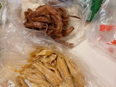 -黄毛鸭脖(汉阳总店)