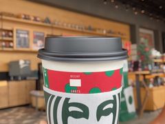 -星巴克臻选(成都环球乐天店)