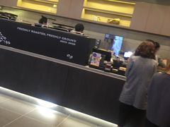 -瑞幸咖啡(尼盛尚品汇店)