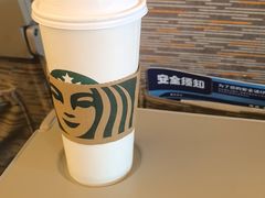 -星巴克(青岛火车北站候车大厅店)