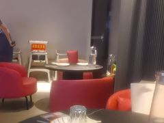 -必胜客(欧亚卖场店)