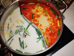 -椰子湾·海南火锅·糟粕醋·椰子鸡(正大广场店)