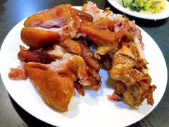 炭烧咸豬手-妈阁铭记澳葡美食