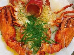 -覃记海鲜美食餐厅