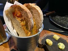 餐前包-AZUL by FUEL蓝色·法式酒馆(琶醍店)