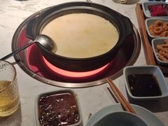 -捞神煲汤火锅(湖滨商业街店)