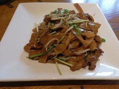 干炒牛河-去茶去餐厅(中央大街店)