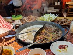 -赵美丽·重庆社区火锅·直营店(火车东站·中豪国际店)