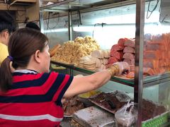 -Bánh Mì Huynh Hoa