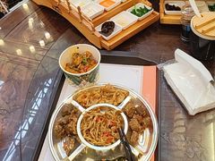 -香麒园·过桥米线·南湖雅宴