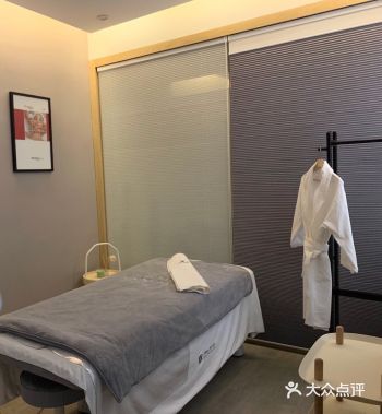 很专业不亏是全国连锁的网红美容院大牌集合店像瑞妍