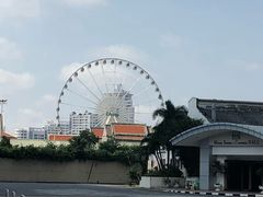 -曼谷湄南河畔华美达广场酒店