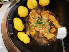 -人民公社铁锅炖·东北菜(卫国道店)