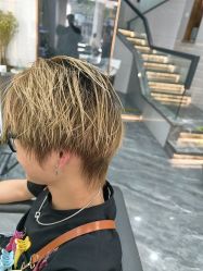 -七分屋LA·烫发·染发·剪发
