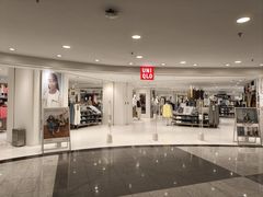 -优衣库(上海正大广场店)