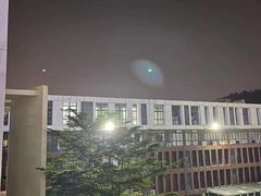 -蓝蔻酒店(深圳东站布吉万象汇店)