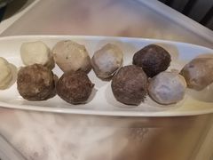 丸子拼盘-润园四季椰子鸡火锅(海上世界店)
