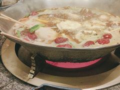 -湊湊火锅·茶憩(打浦桥日月光店)