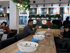 大堂-拿渡·水煮鱼麻辣香锅(王府井奥莱·香江小镇店)