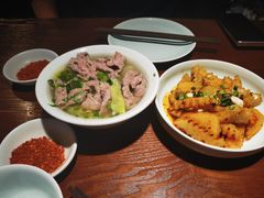 跷脚牛肉-全牛匠·乐山跷脚牛肉(西单华威约饭街店)