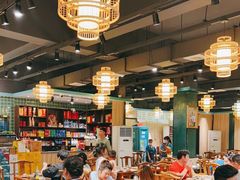 大堂-肖肖酸萝卜鱼火锅(总店)