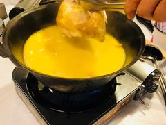 -鲜入围煮花胶鸡海鲜火锅