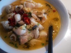 -荷塘秋月·本帮江浙菜(国权路店)