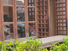 -蜜桃餐厅·伴山(湖滨商业街店)