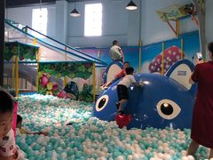 -蒙特利亲子乐园