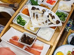 -芸南道·过桥米线(昆明老街旗舰店)