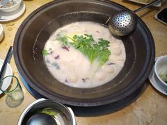 -陈大锅·岳阳鱼馆·地道岳阳菜(美食街店)