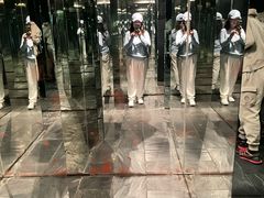 -穹六人间 people 6(岳阳路店)