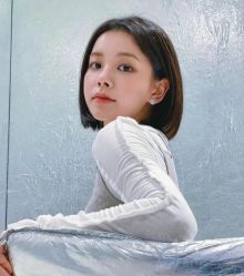 -苑苑发型设计