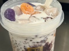 -满记甜品(优客百盛店)