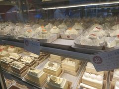 -凯司令(豫园地铁站店)