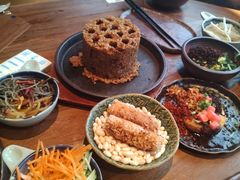 -包整·丝娃娃(一览甲秀楼风景店)