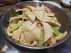 -秦香阁·西北家常菜(徐汇日月光中心店)
