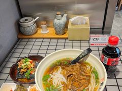 -湘人龙记老长沙米粉(华普国际大厦店)