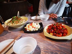 凉面-巴厘龙虾·榜首油焖大虾(音乐学院·沿江酒馆店)