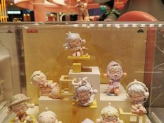 -泡泡玛特POPMART(蓝色港湾店)