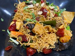 -醉人椒麻辣香锅(王府井喜悦店)