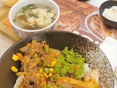 -吉野家(秀谷店)