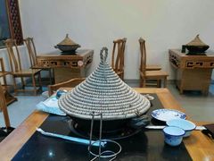 -双廊杨记石锅鱼石锅牛肉